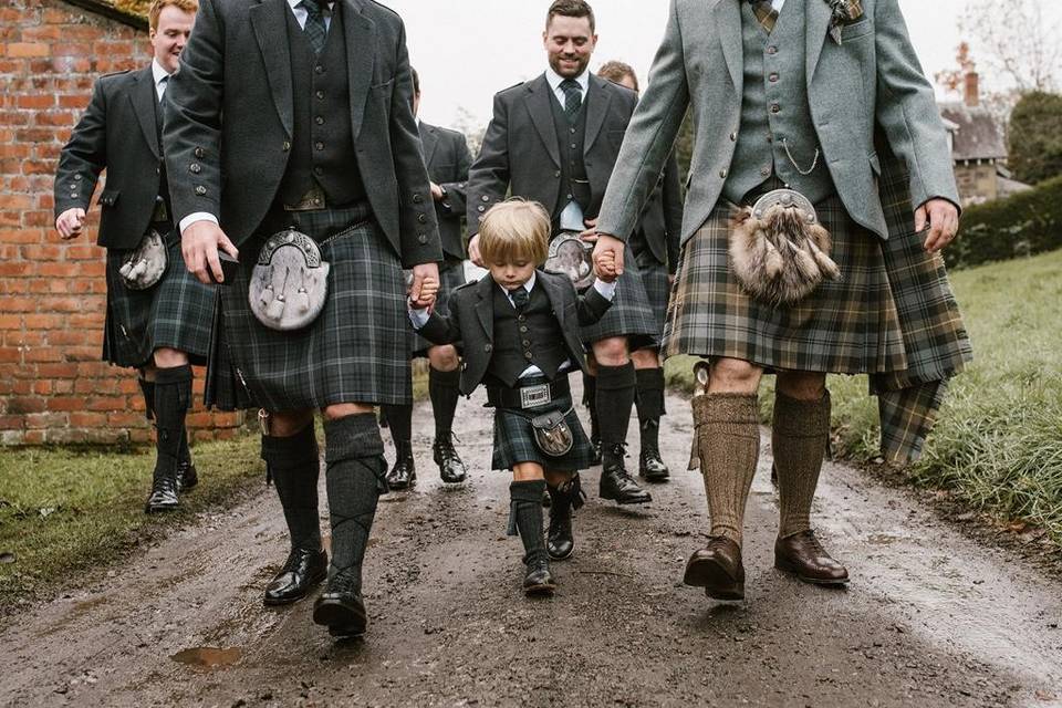 Wedding Kilts: Your Ultimate Guide - hitched.co.uk